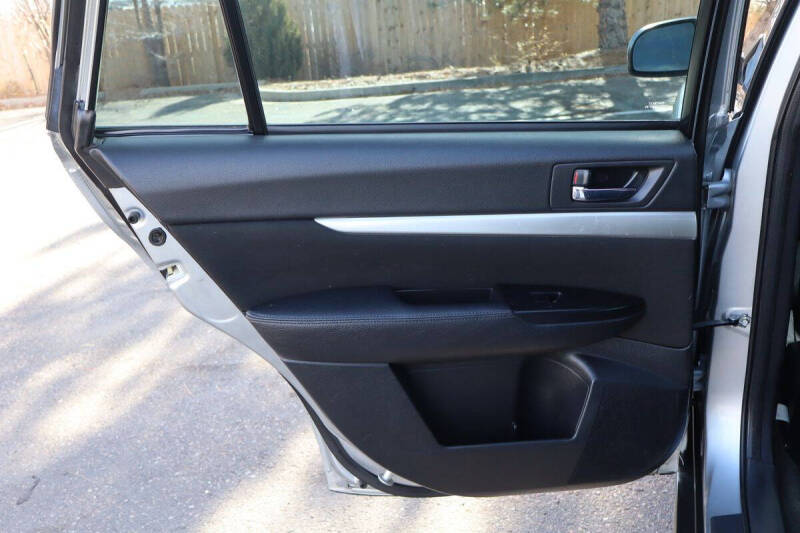 2012 Subaru Outback 2.5i