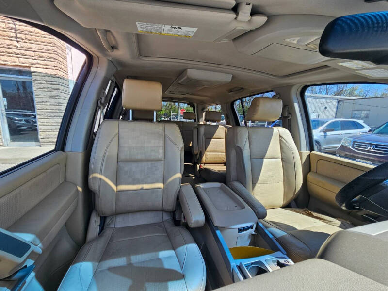 2006 Nissan Armada LE