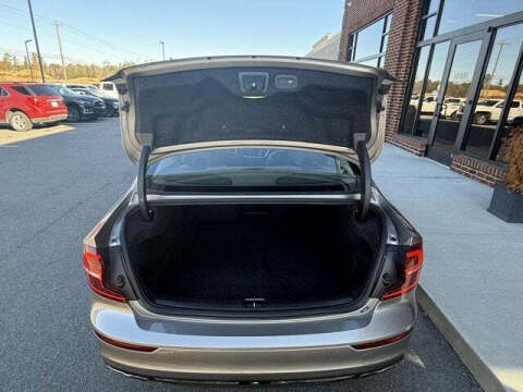 2019 Volvo S60 T5 Momentum