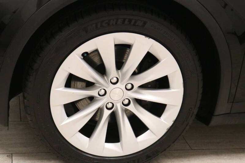 2020 Tesla Model X Long Range