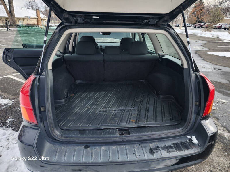 Image 7 of 2005 Subaru Outback 2.5i