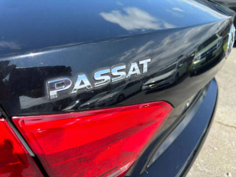 2015 Volkswagen Passat 1.8T Limited Edition