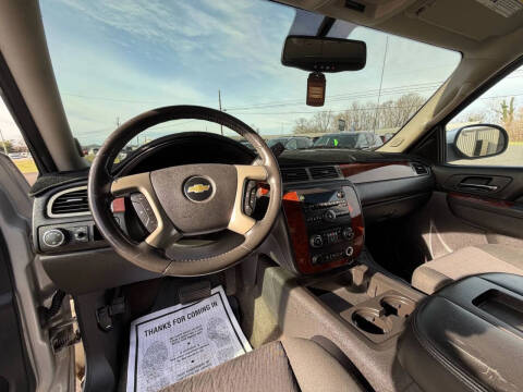 2011 Chevrolet Avalanche LS