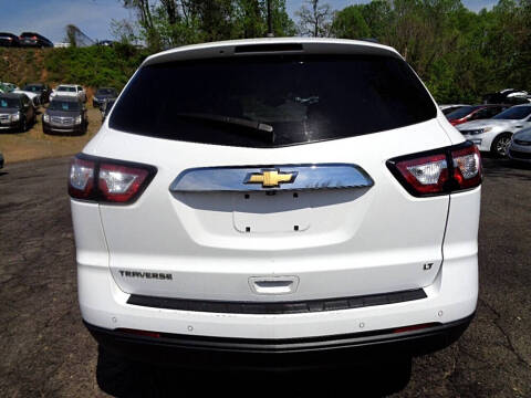 2017 Chevrolet Traverse LT