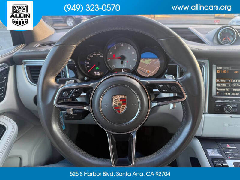 2015 Porsche Macan S
