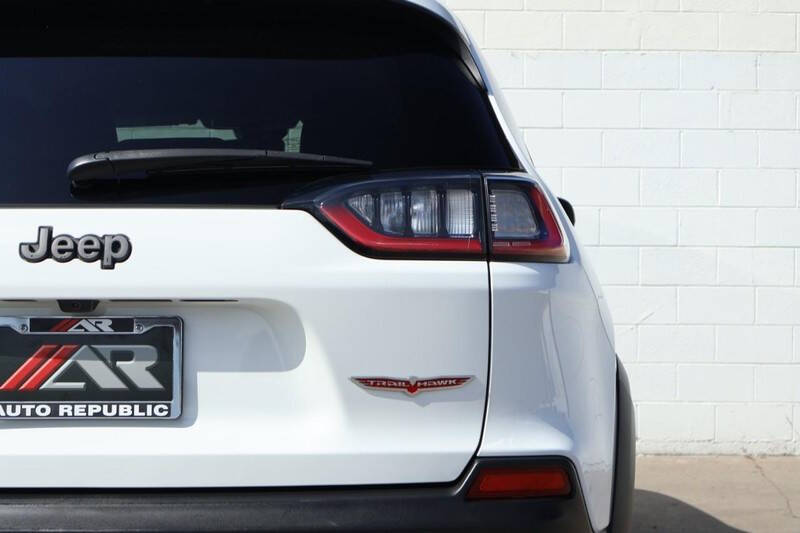 2021 Jeep Cherokee Trailhawk