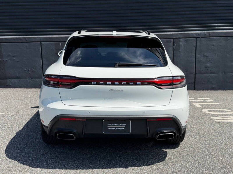 2026 Porsche Macan