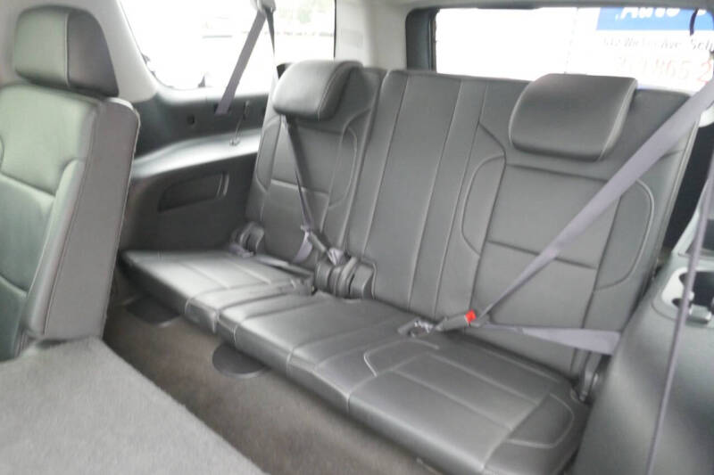 2015 Chevrolet Suburban LT