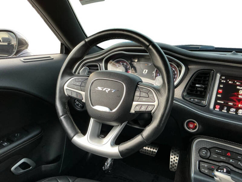 2016 Dodge Challenger SRT 392