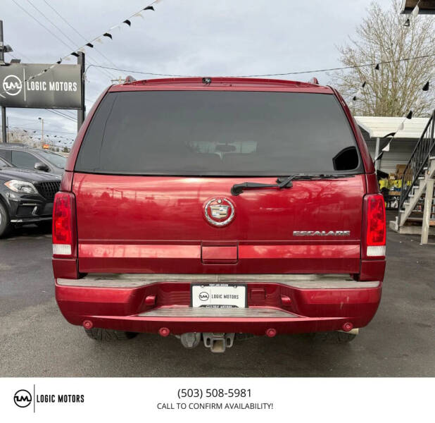 2003 Cadillac Escalade