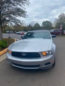 2011 Ford Mustang for sale at Super Bee Auto in Chantilly VA