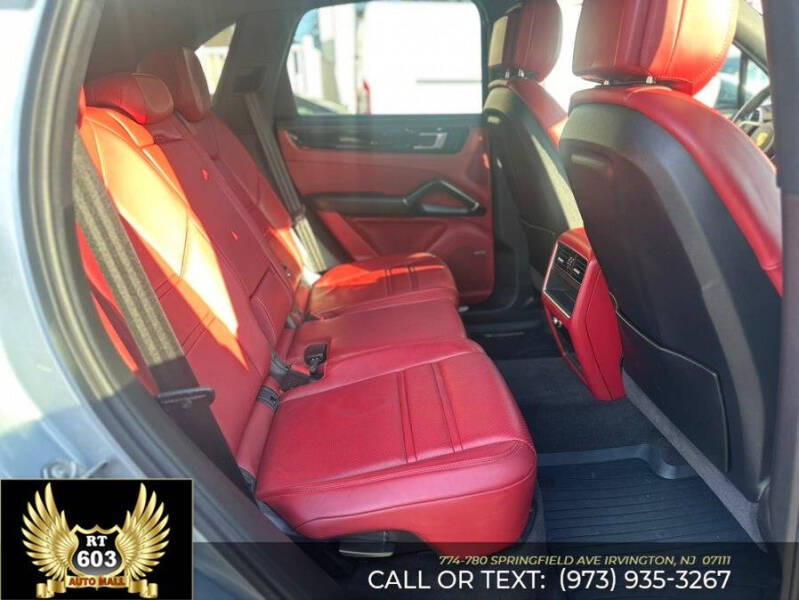 2020 Porsche Cayenne S