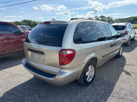 2005 Dodge Grand Caravan SE