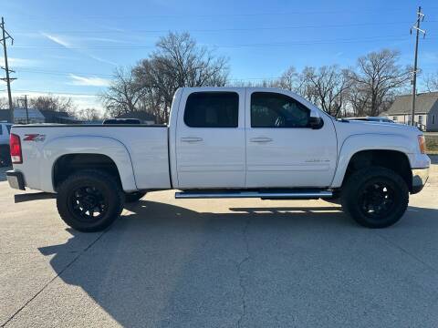 2013 GMC Sierra 2500HD for sale at Thorne Auto in Evansdale IA