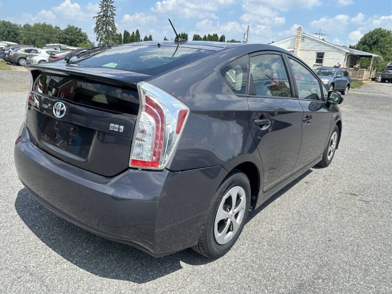 2012 Toyota Prius Three