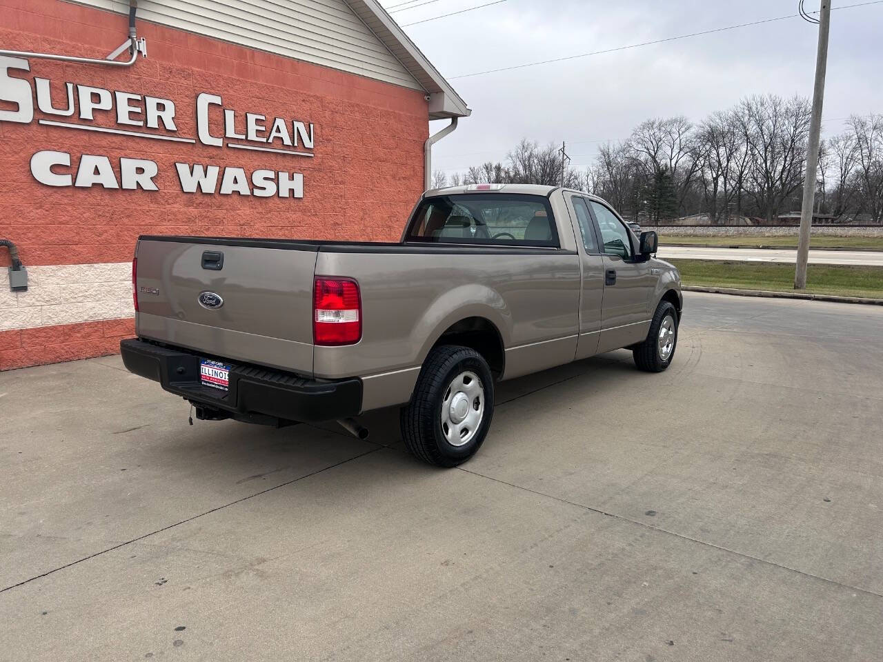 2005 Ford F-150 for sale at Illinois Auto Wholesalers in Tolono, IL