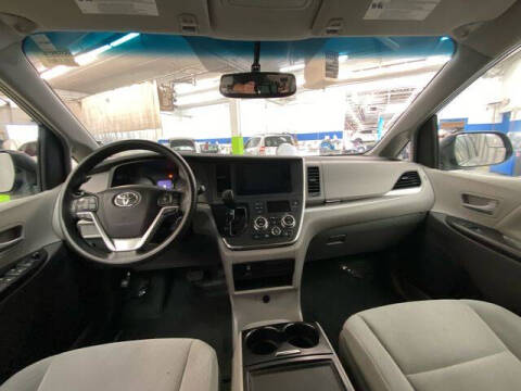 2017 Toyota Sienna