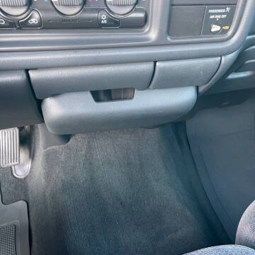 1999 Chevrolet Silverado 1500 LS