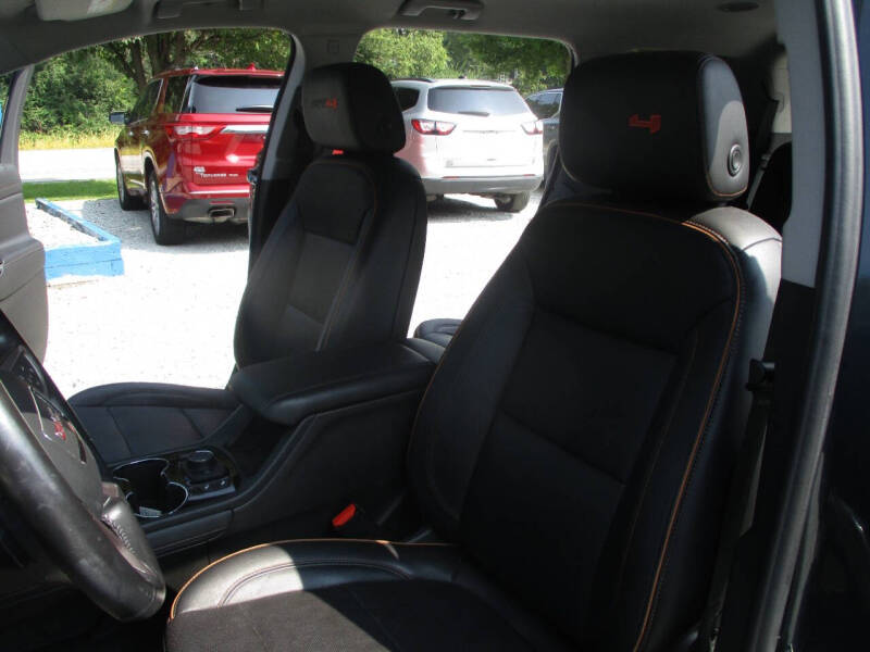 2020 GMC Acadia AT4