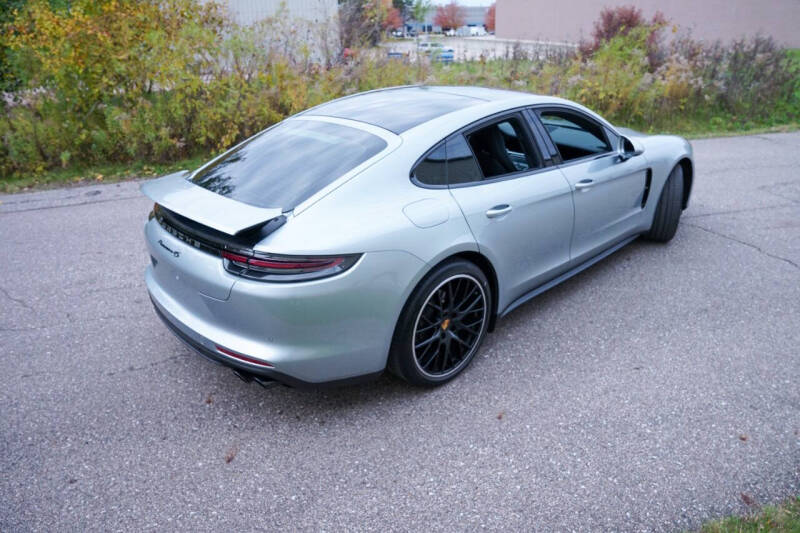 2018 Porsche Panamera 4S