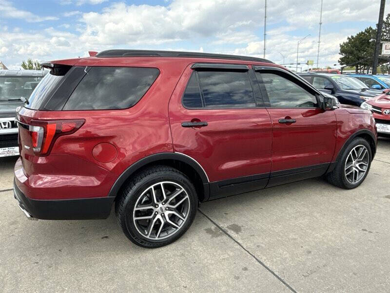 2016 Ford Explorer Sport