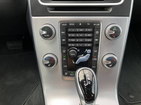 2017 Volvo S60 T5 Dynamic