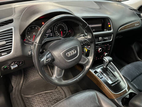 2016 Audi Q5 2.0T quattro Premium