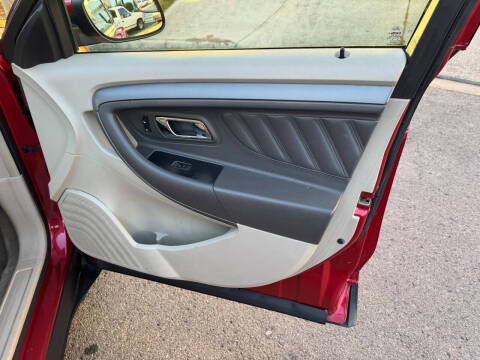 2012 Ford Taurus SEL