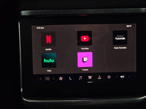 2022 Tesla Model X Plaid