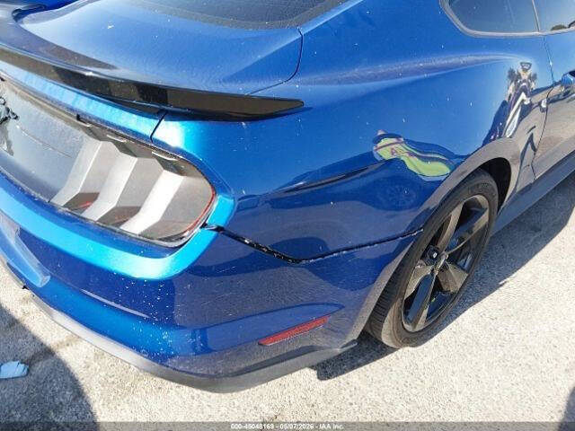 2022 Ford Mustang EcoBoost