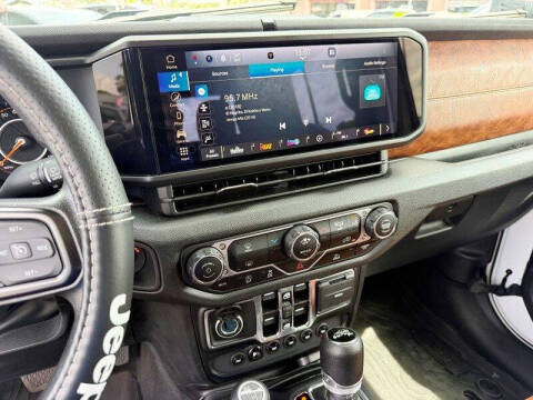 2024 Jeep Gladiator NightHawk