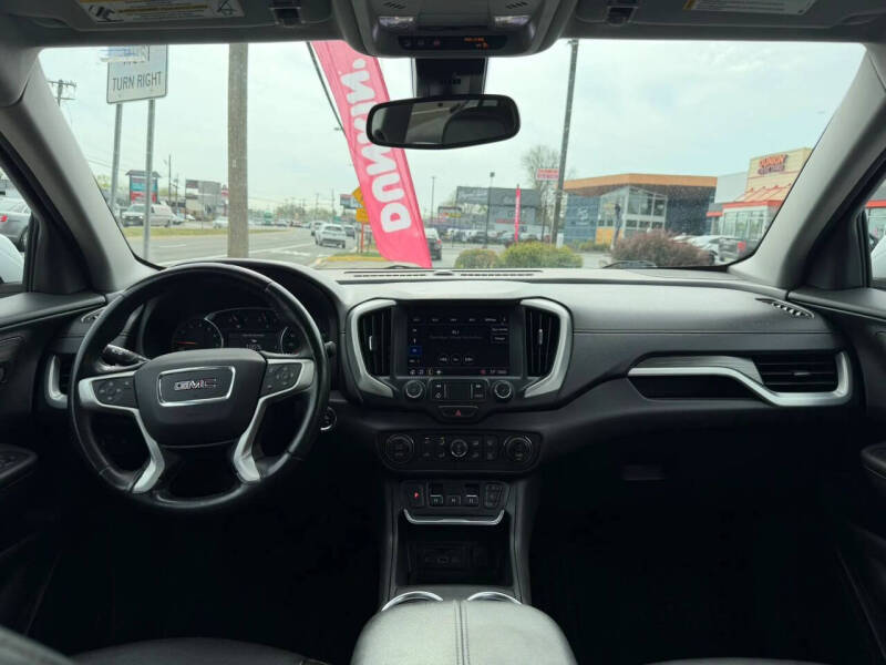 2020 GMC Terrain SLT