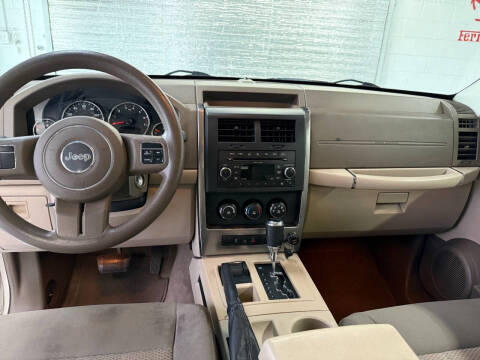 2011 Jeep Liberty Sport
