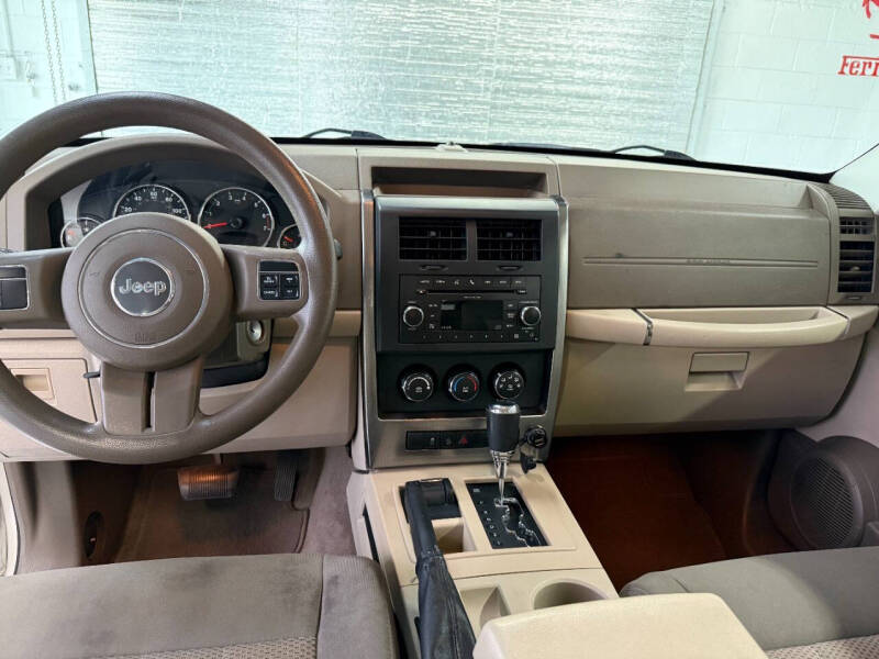 2011 Jeep Liberty Sport