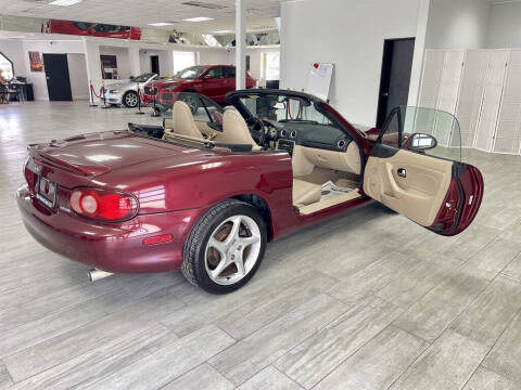 2003 Mazda MX-5 Miata