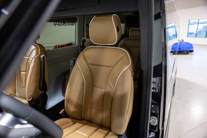 2025 Mercedes-Benz Sprinter 3500XD