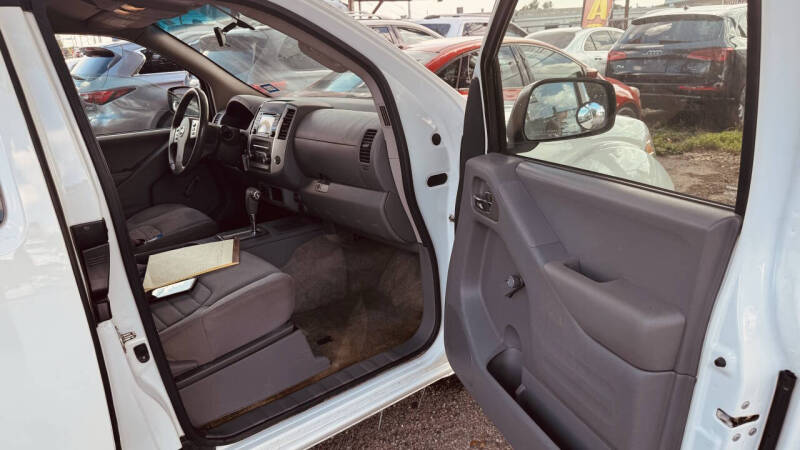 2017 Nissan Frontier S