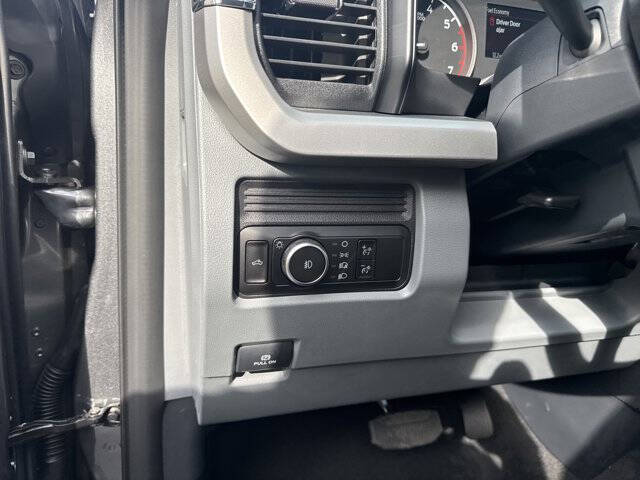 2025 Ford F-350 Super Duty XL