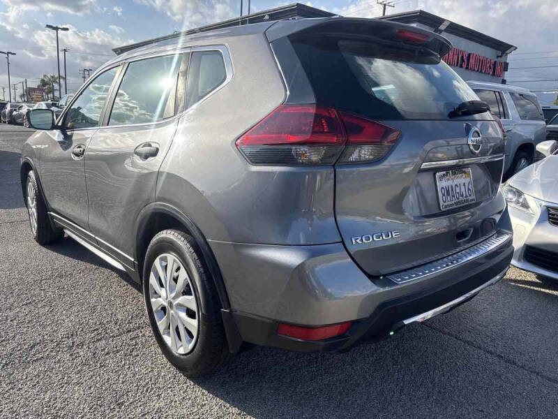 2019 Nissan Rogue S