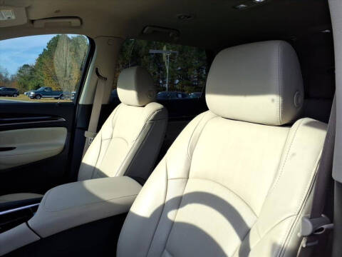 2021 Buick Enclave Essence