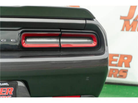 2020 Dodge Challenger SXT