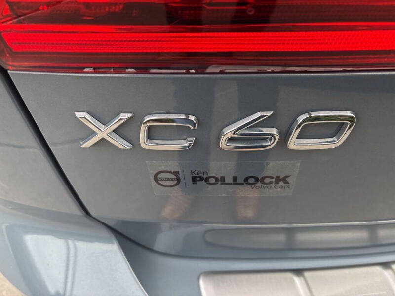 2023 Volvo XC60 B5 Plus Bright Theme