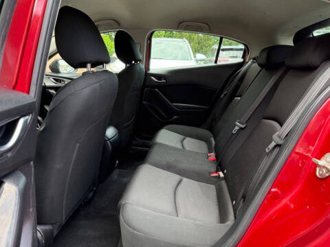 2017 Mazda MAZDA3 Sport