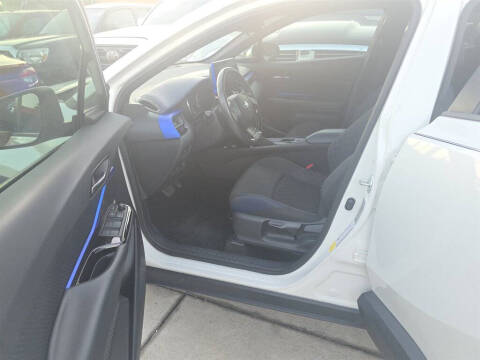 2021 Toyota C-HR XLE