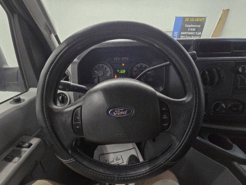 2011 Ford E-Series E-150