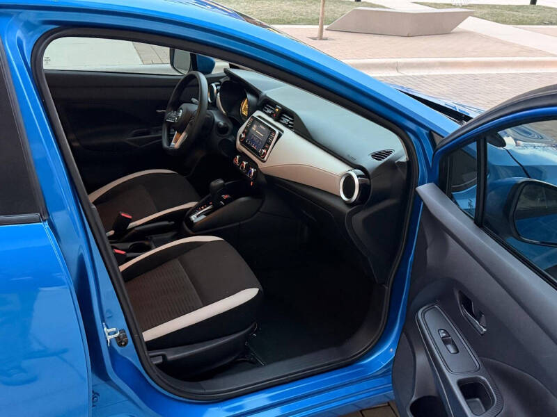 2022 Nissan Versa SV