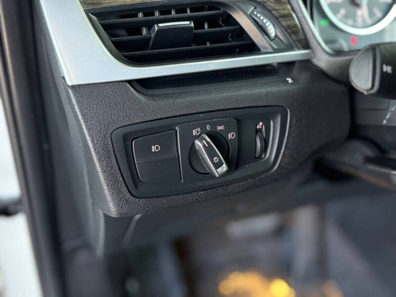 2017 BMW X1 xDrive28i