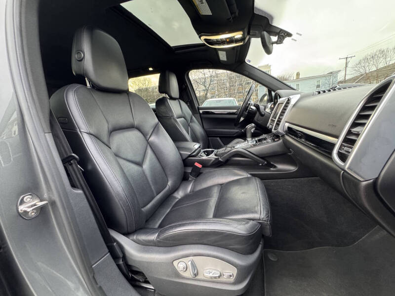 2016 Porsche Cayenne