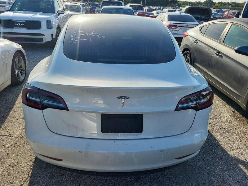 2019 Tesla Model 3 Mid Range