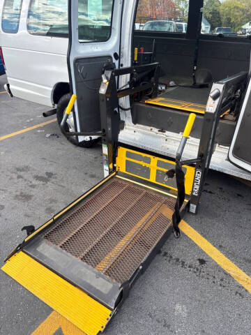 2013 Ford E-Series E-350 SD